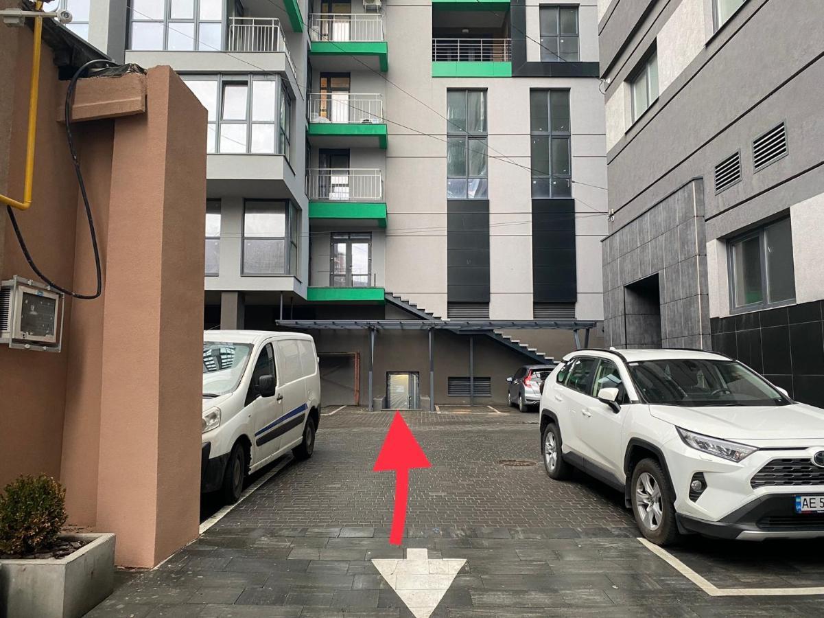 High Five Apartments, Most City Area Днепър Екстериор снимка