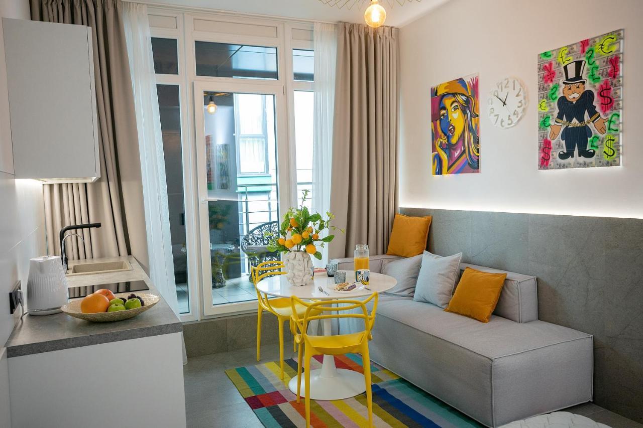 High Five Apartments, Most City Area Днепър Екстериор снимка