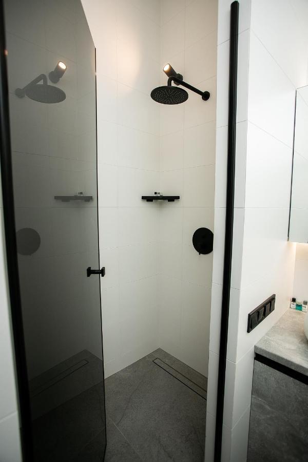 High Five Apartments, Most City Area Днепър Екстериор снимка