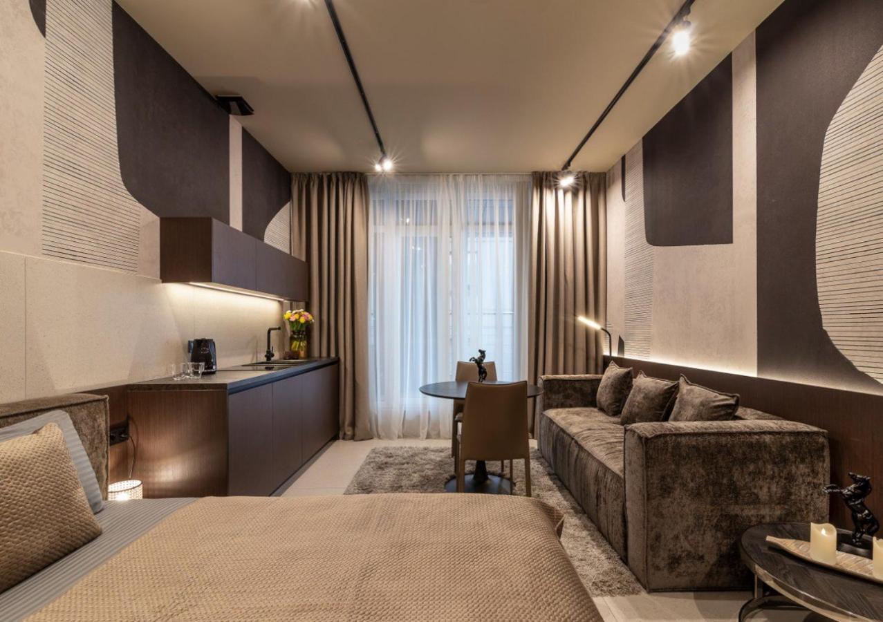 High Five Apartments, Most City Area Днепър Екстериор снимка