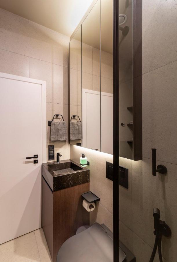 High Five Apartments, Most City Area Днепър Екстериор снимка