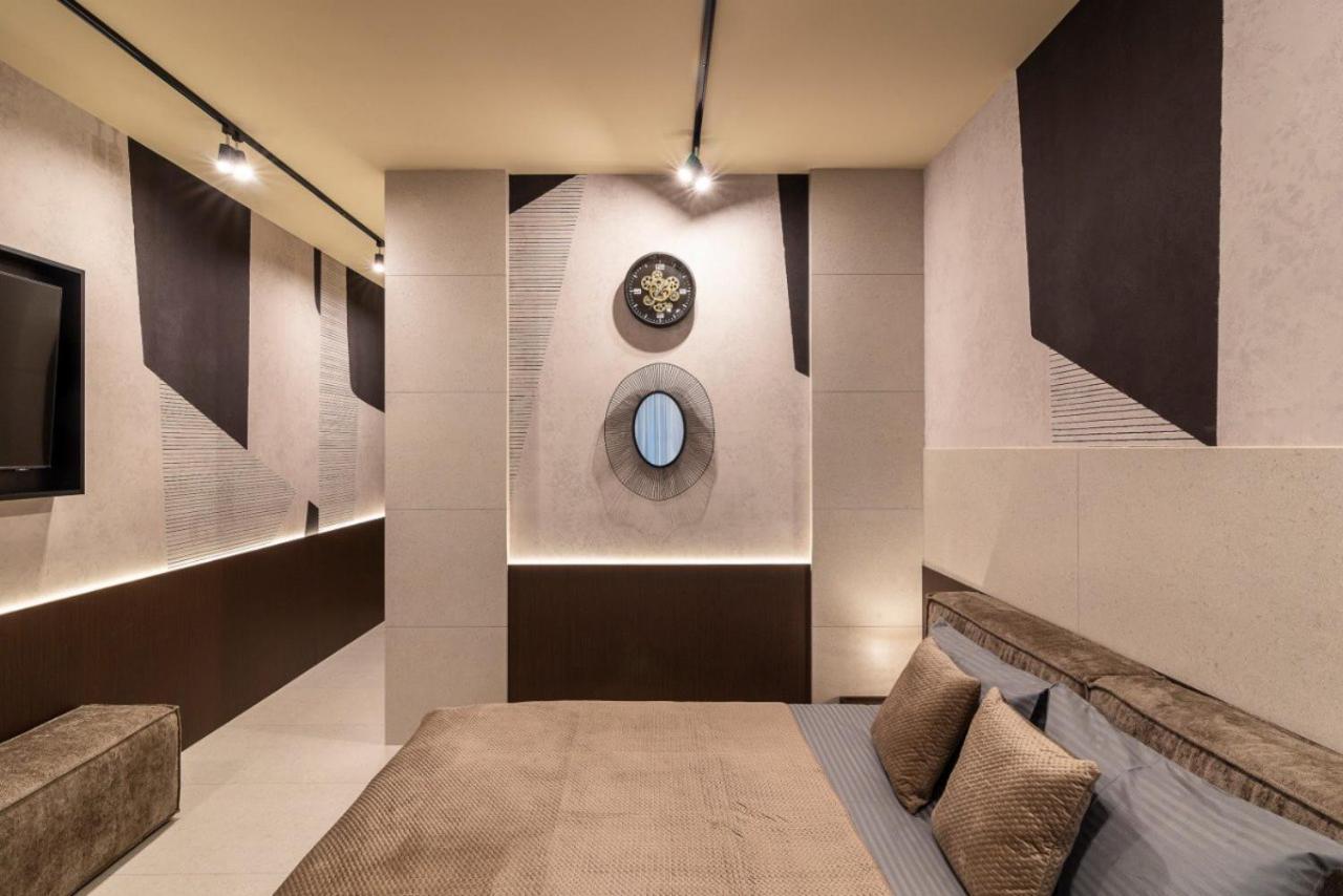High Five Apartments, Most City Area Днепър Екстериор снимка
